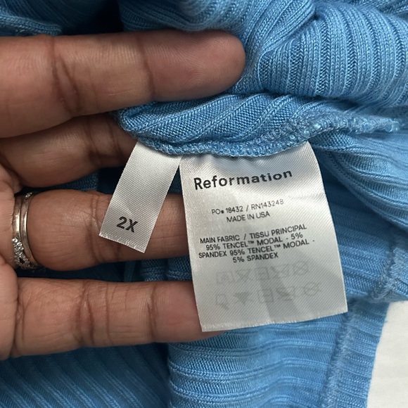 Reformation | Gellar knit top - Picture 7 of 12